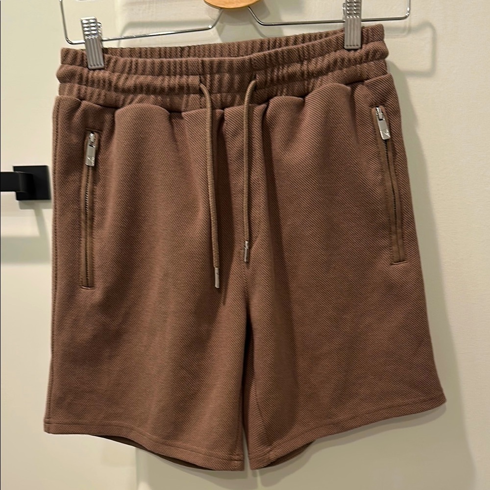 Raith knit shorts.